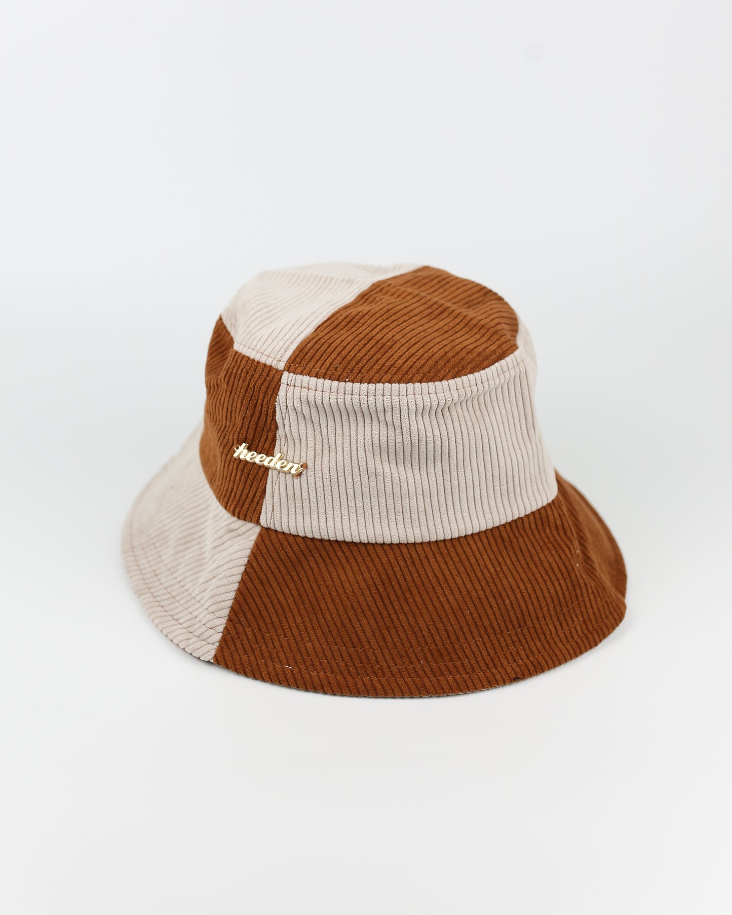 Suede Checkers Bucket Hat in Khaki / Beige