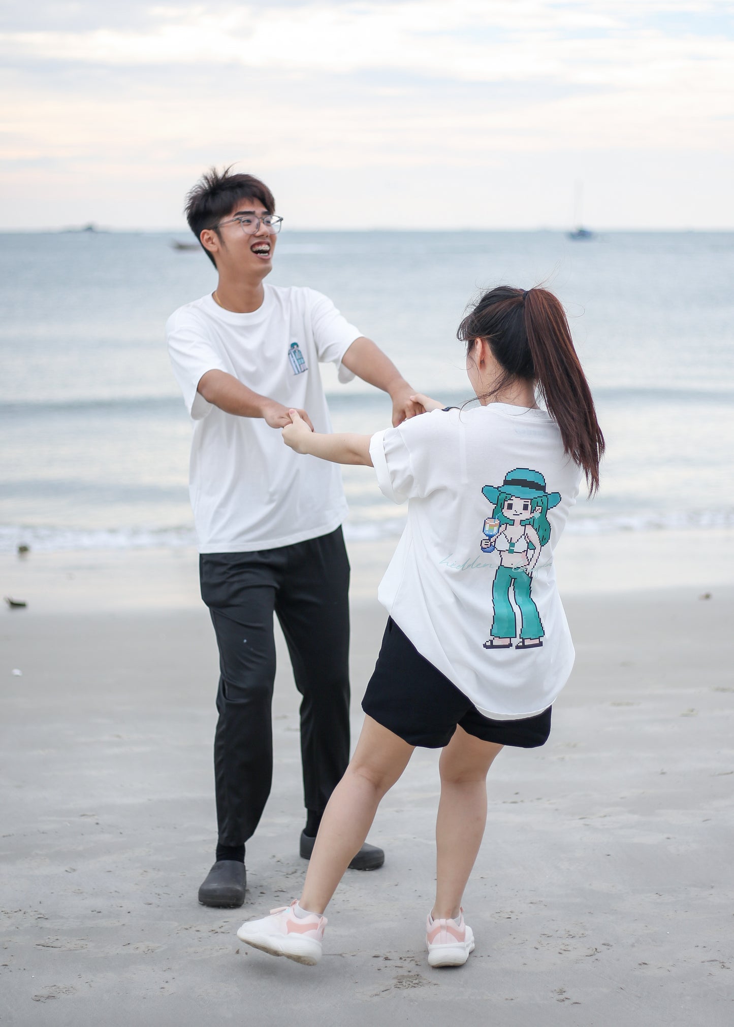 Hidden Full House Tee - Girl