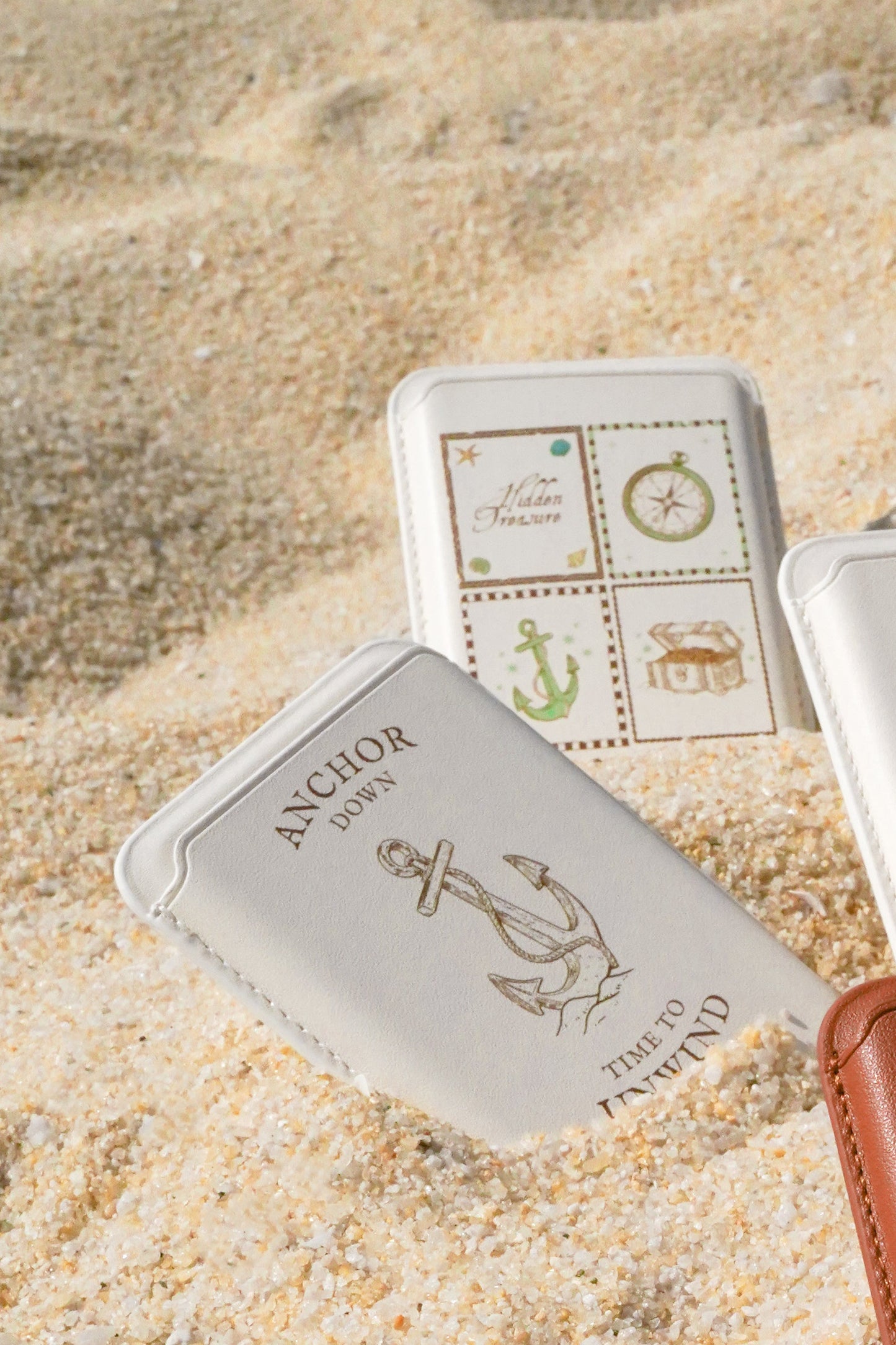 Hidden Treasure Magsafe Cardholder