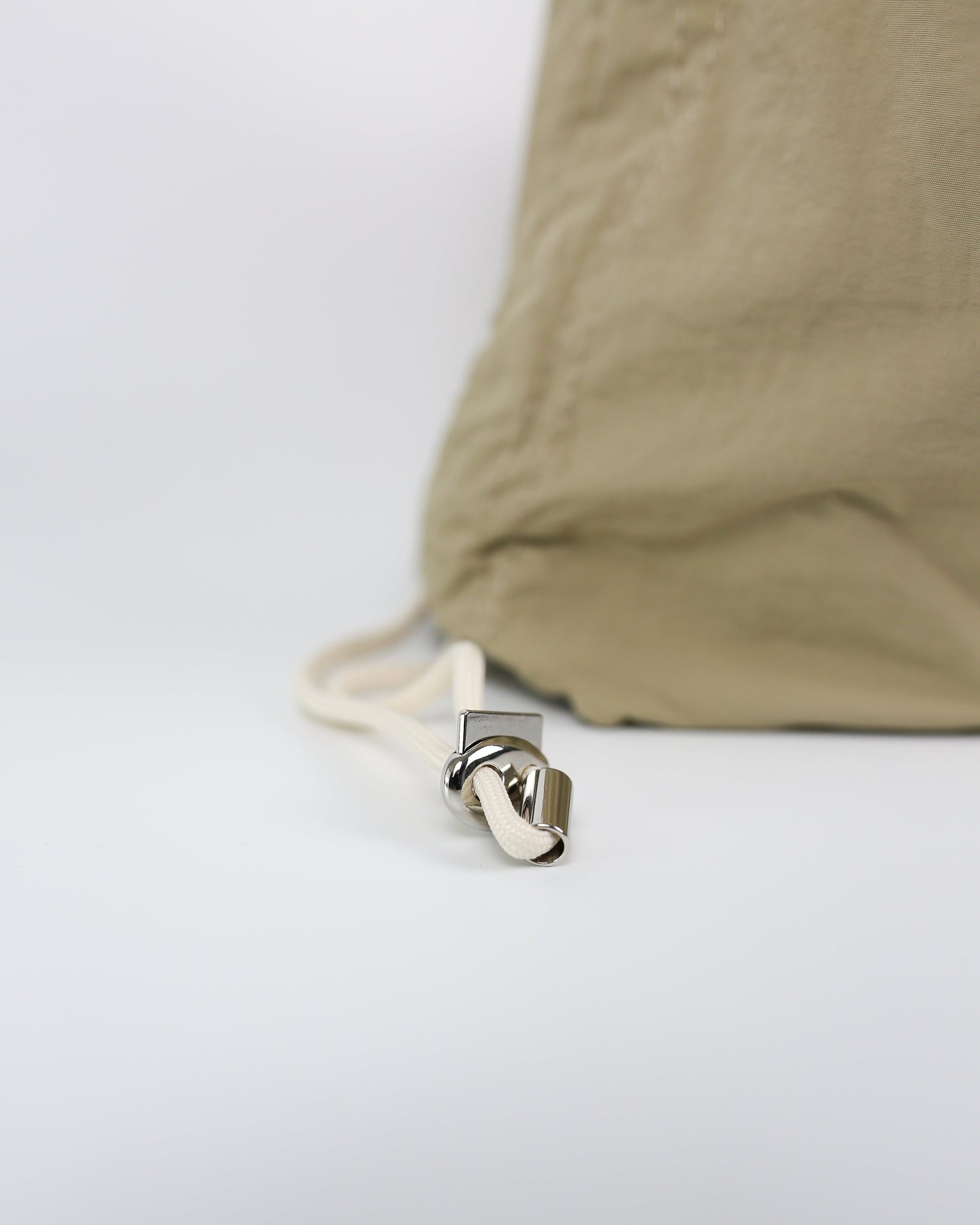 Minimalist Shoulder Bag in Khaki