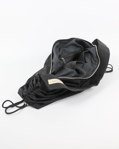 Minimalist Shoulder Bag in Black