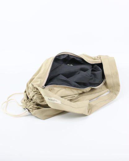 Minimalist Shoulder Bag in Khaki