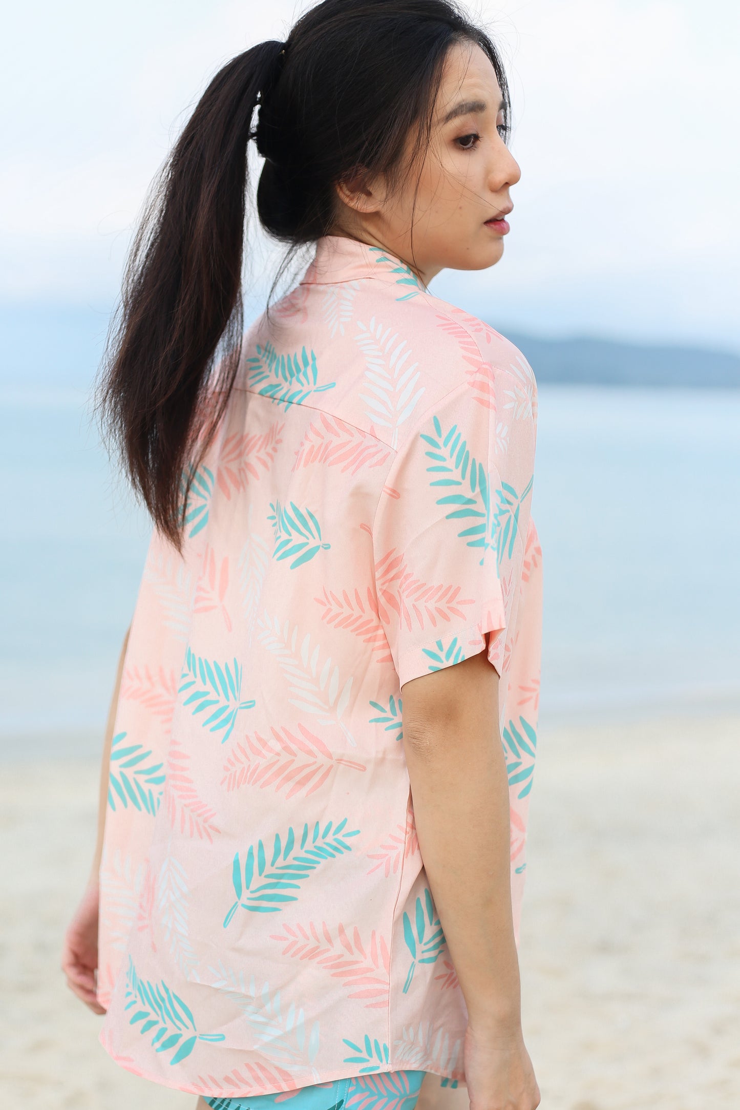 Hidden Classic Summer Leafy Shirt