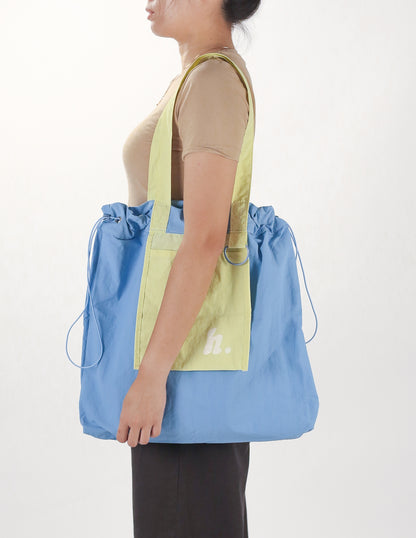 Fold-N-Go Carryall Tote / 001 in Pineapple Oasis